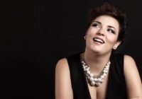 Teresa Iervolino: uno sfarzoso contralto ci racconta la sua storia Teresa Iervolino: uno sfarzoso contralto ci racconta la sua storia