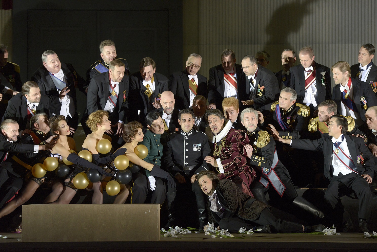 MICHELE MARIOTTI DEBUTTA A BERLINO CON “LES HUGUENOTS” DI MEYERBEER