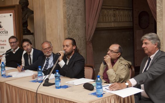 Monticelli_Iacomelli_Iodice_Frigato_Politi_FUORI DI COCCIA_Foto Finotti