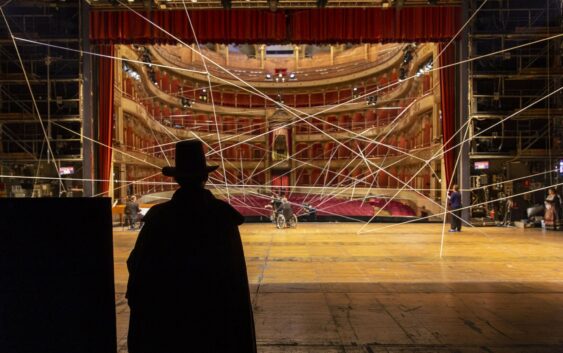 Il Teatro dell'Opera di Roma durante le riprese de Il barbiere di Siviglia Foto: Yasuko Kageyama- Teatro dell'Opera di Roma