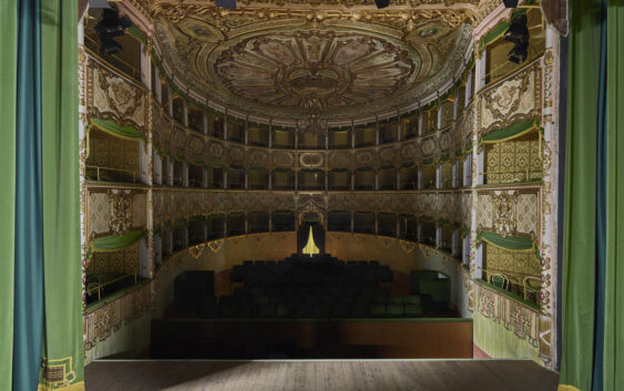 Badia Polesine - Teatro Balzan -WBadia Polesine - Teatro Balzan -Web©hannineneb©hanninen